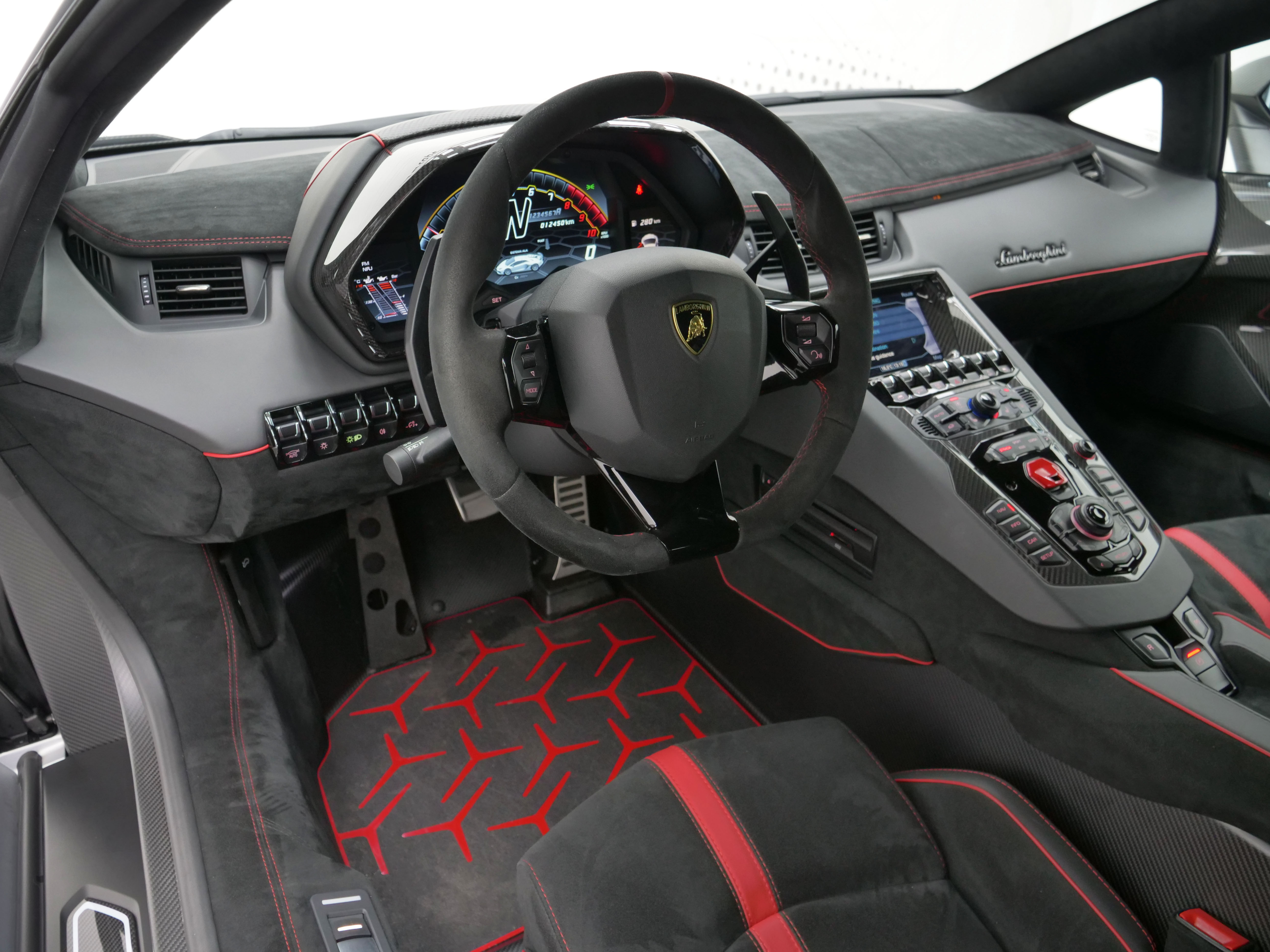 Lamborghini Aventador LP 770-4 SVJ ISR Novitec 770hk