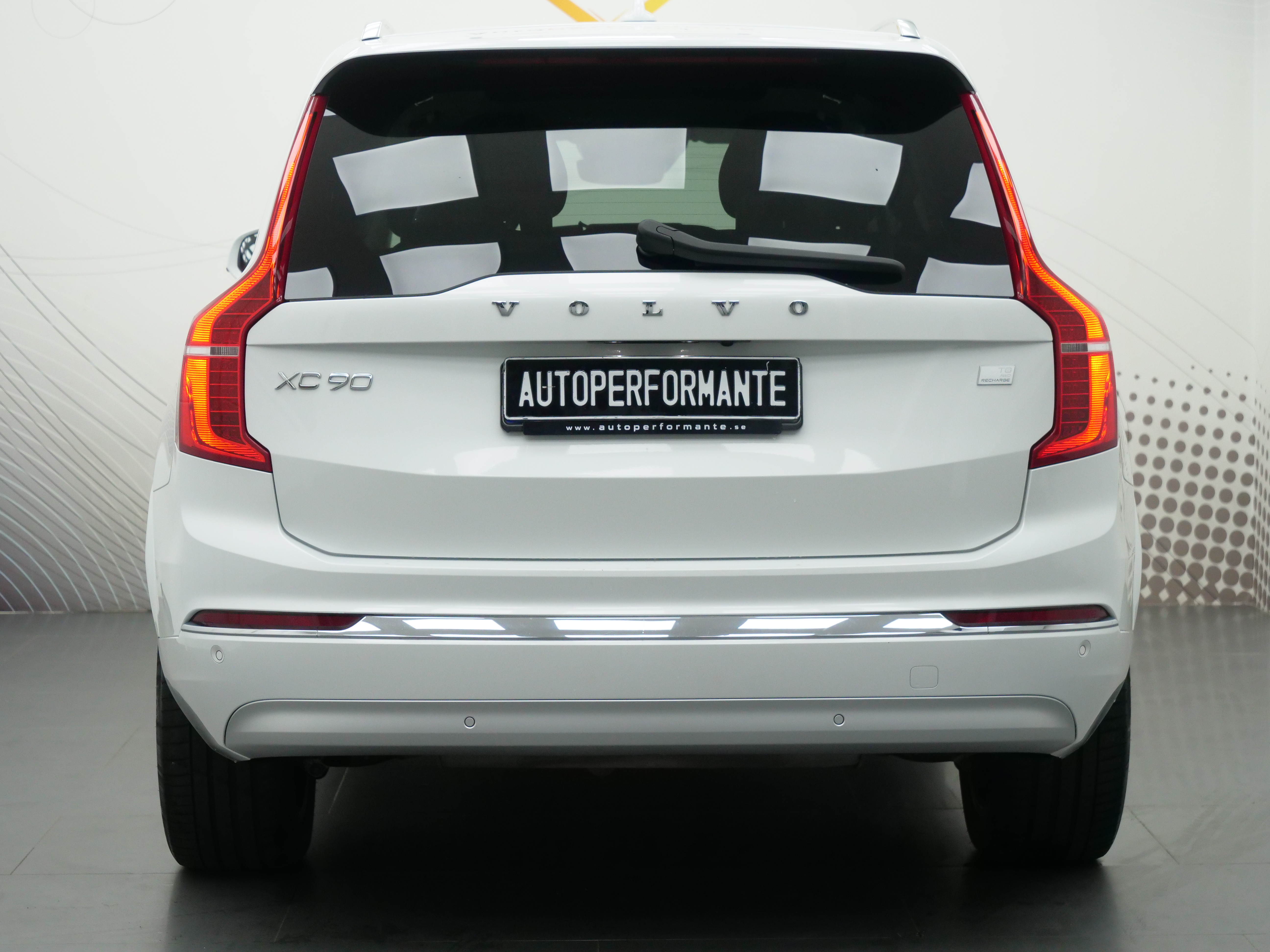 Volvo XC90 Recharge T8 AWD Inscription HuD Pano 7-Sits 392hk