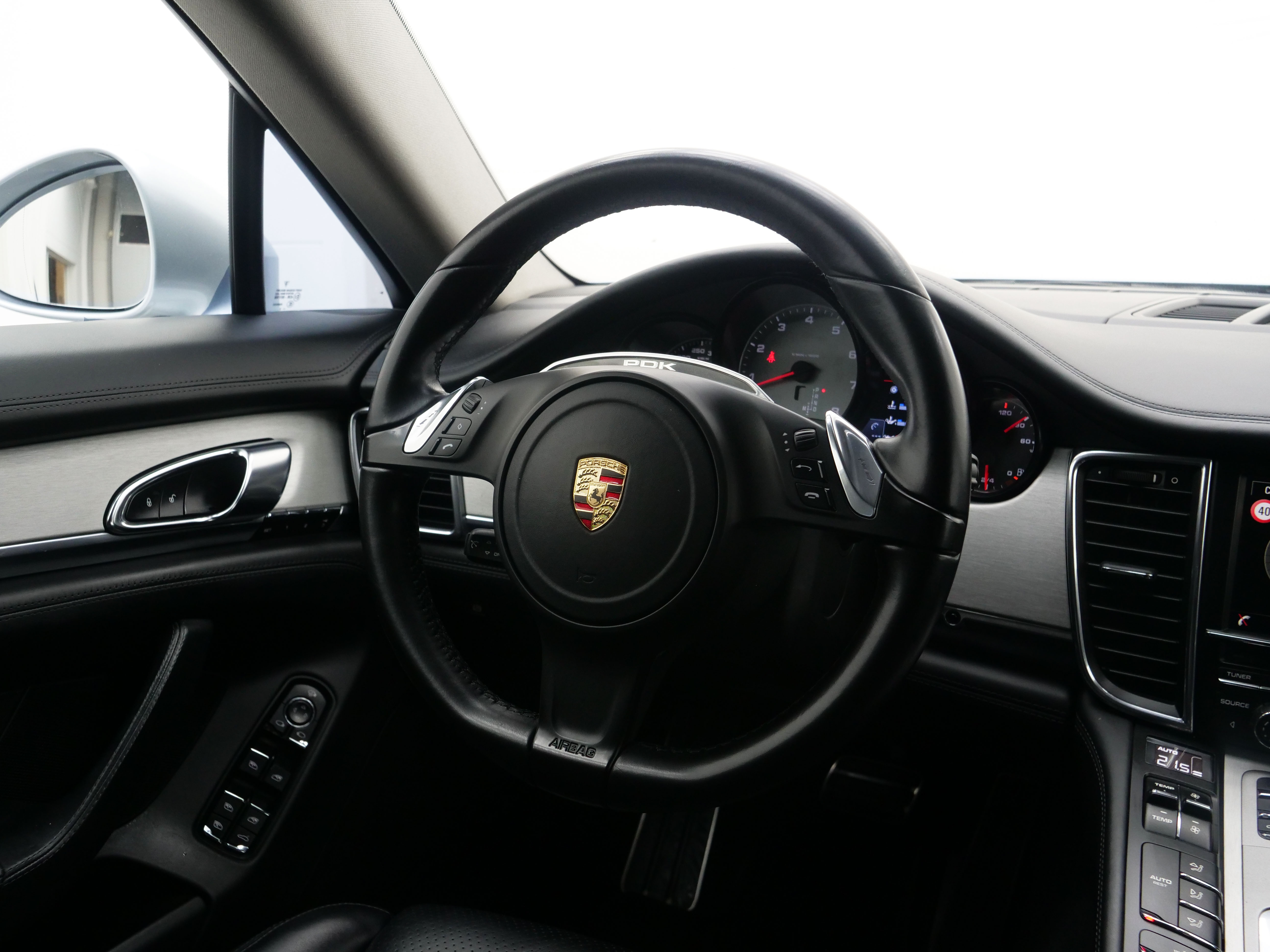 Porsche Panamera 4S PDK Sport Chrono Backkamera 420hk