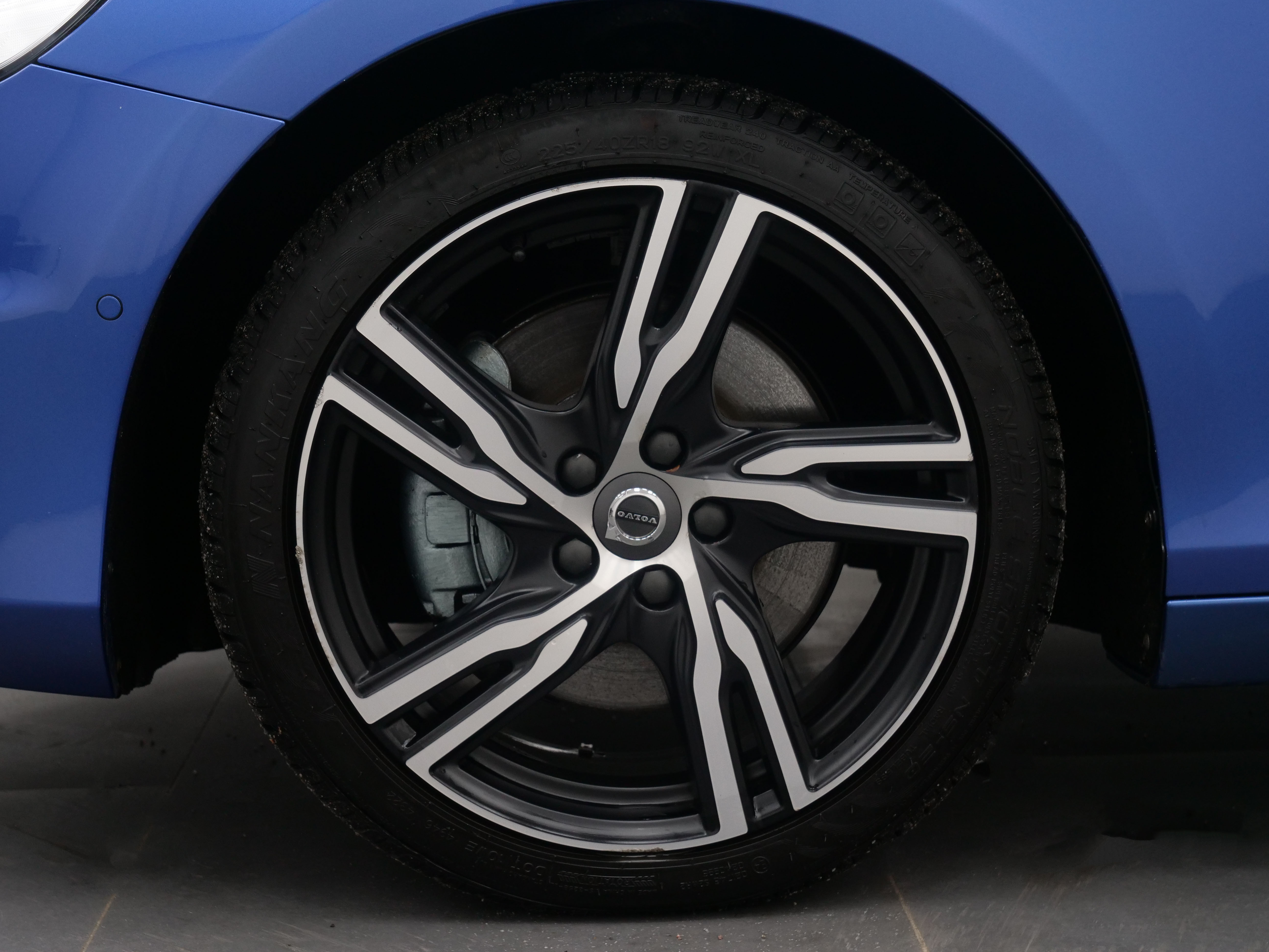 Volvo V40 D3 R-Design Panorama Dragkrok 150hk