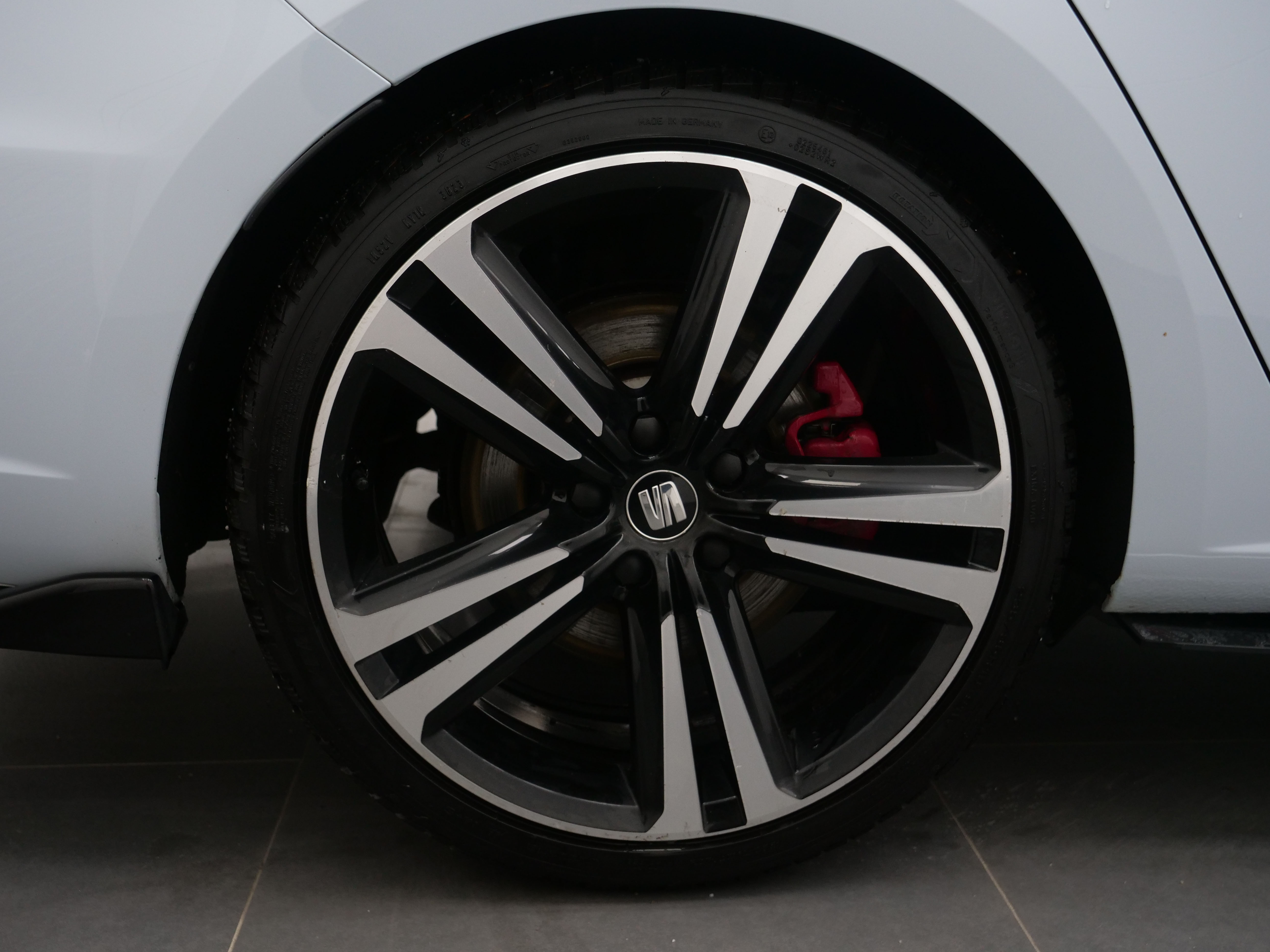 Seat Leon ST Cupra 2.0 TSI Panorama Maxton Steg 1 380hk