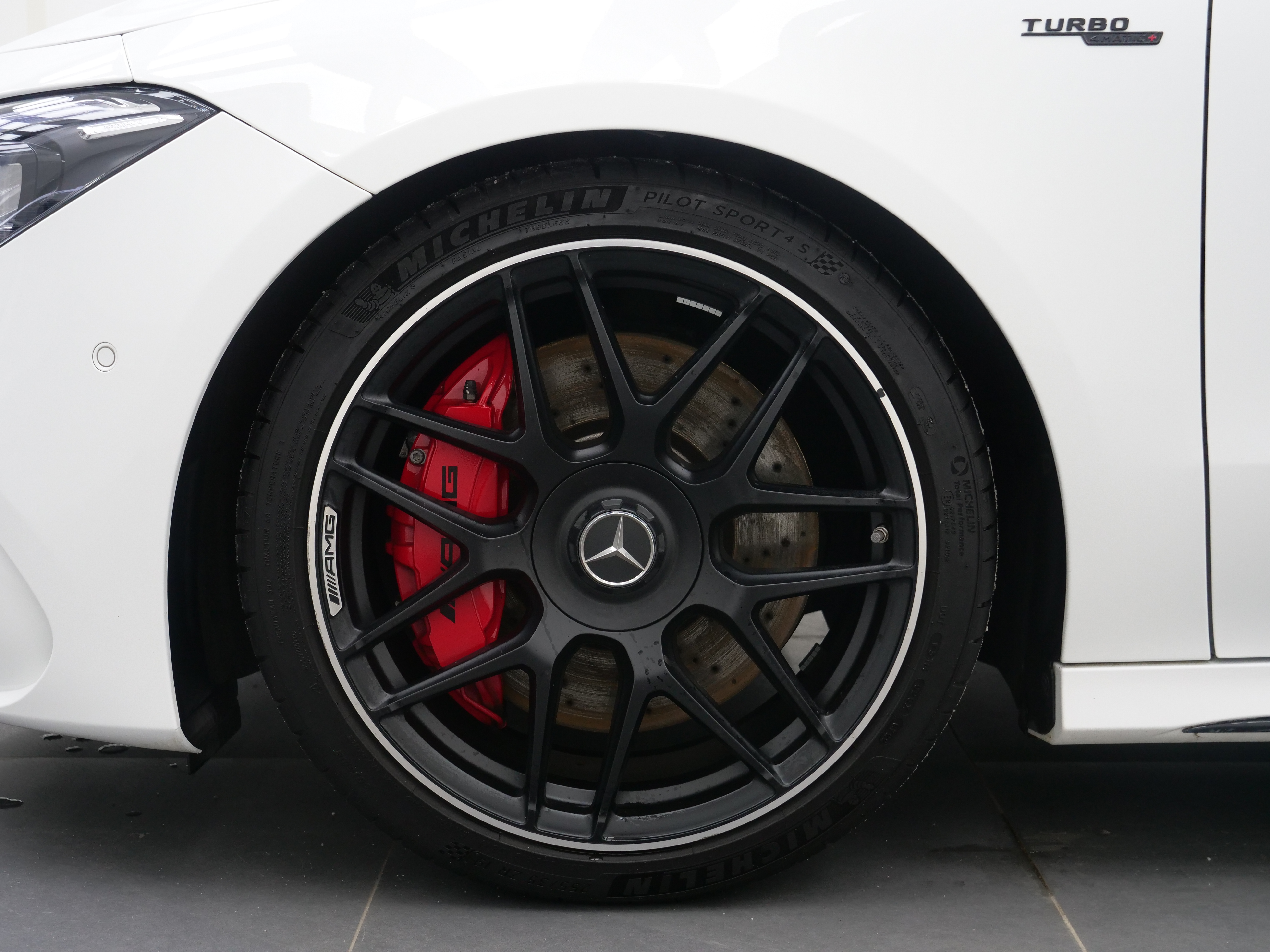 Mercedes-Benz CLA 45 S 4MATIC+ SB Pano Burmester Nybil 421hk