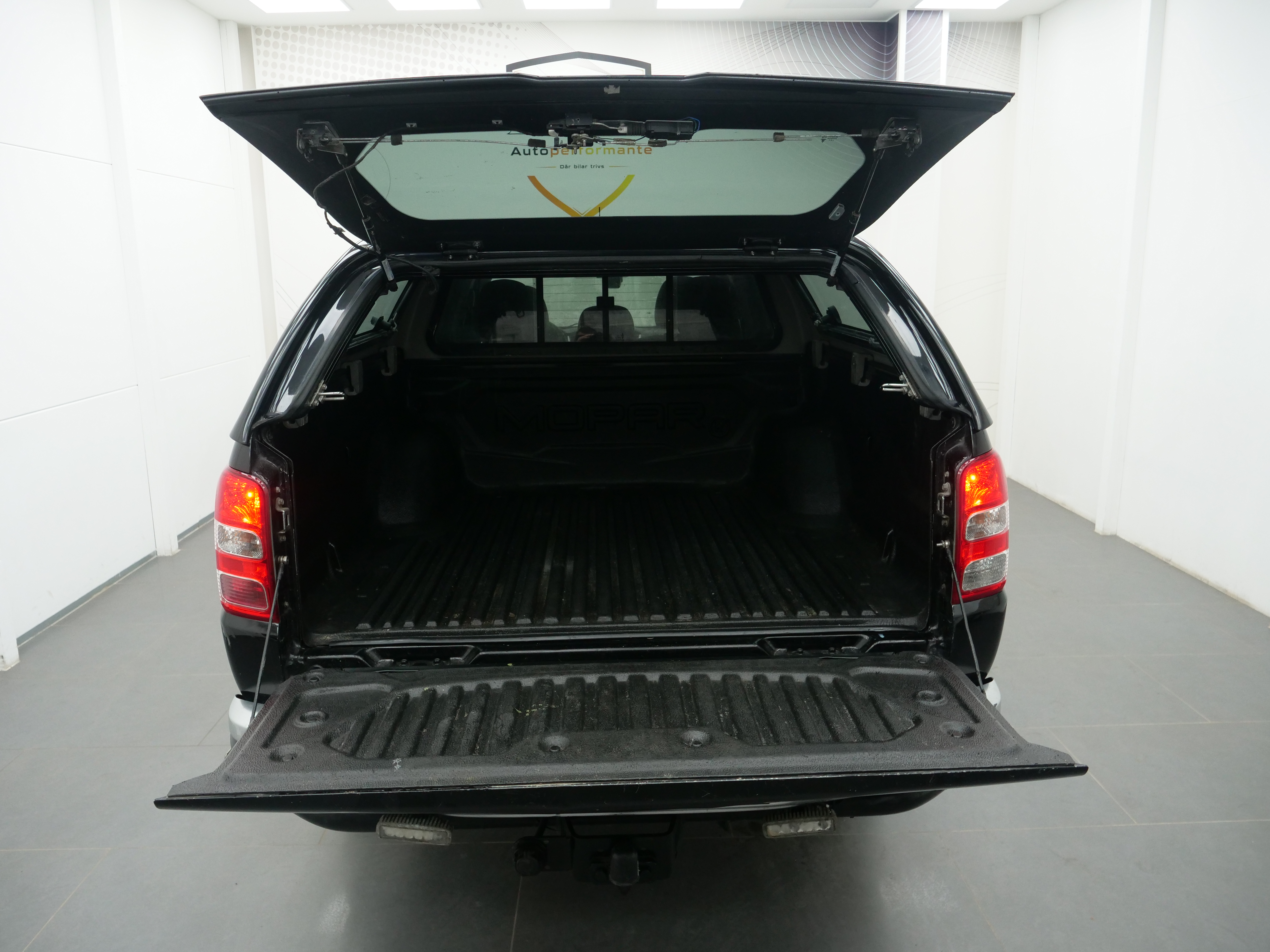 Fiat Fullback Double Cab 2.4 4x4 Drag Kåpa Moms 181hk