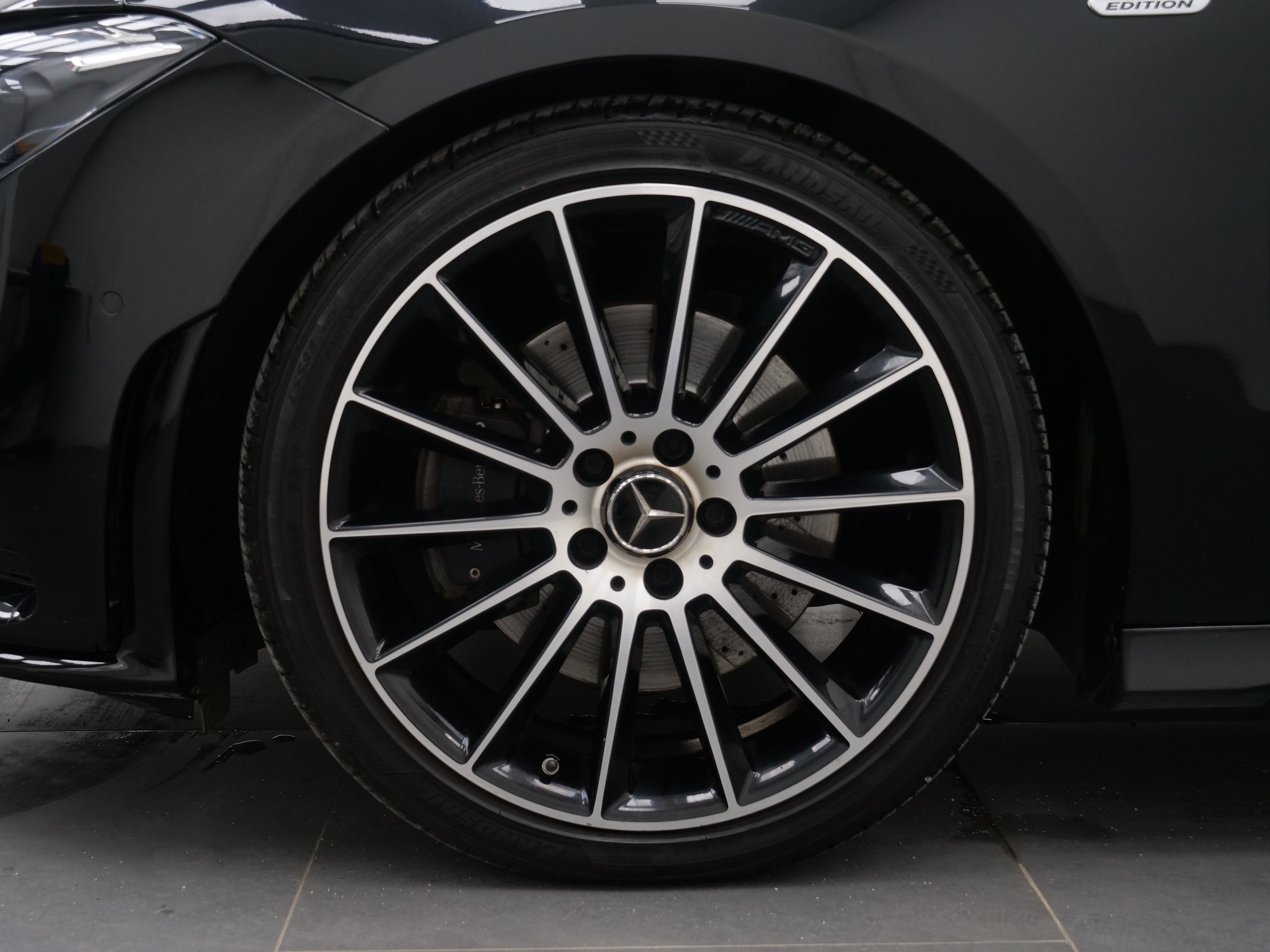 Mercedes-Benz CLA 200 d 4MATIC AMG Panorama B-Kamera 150hk